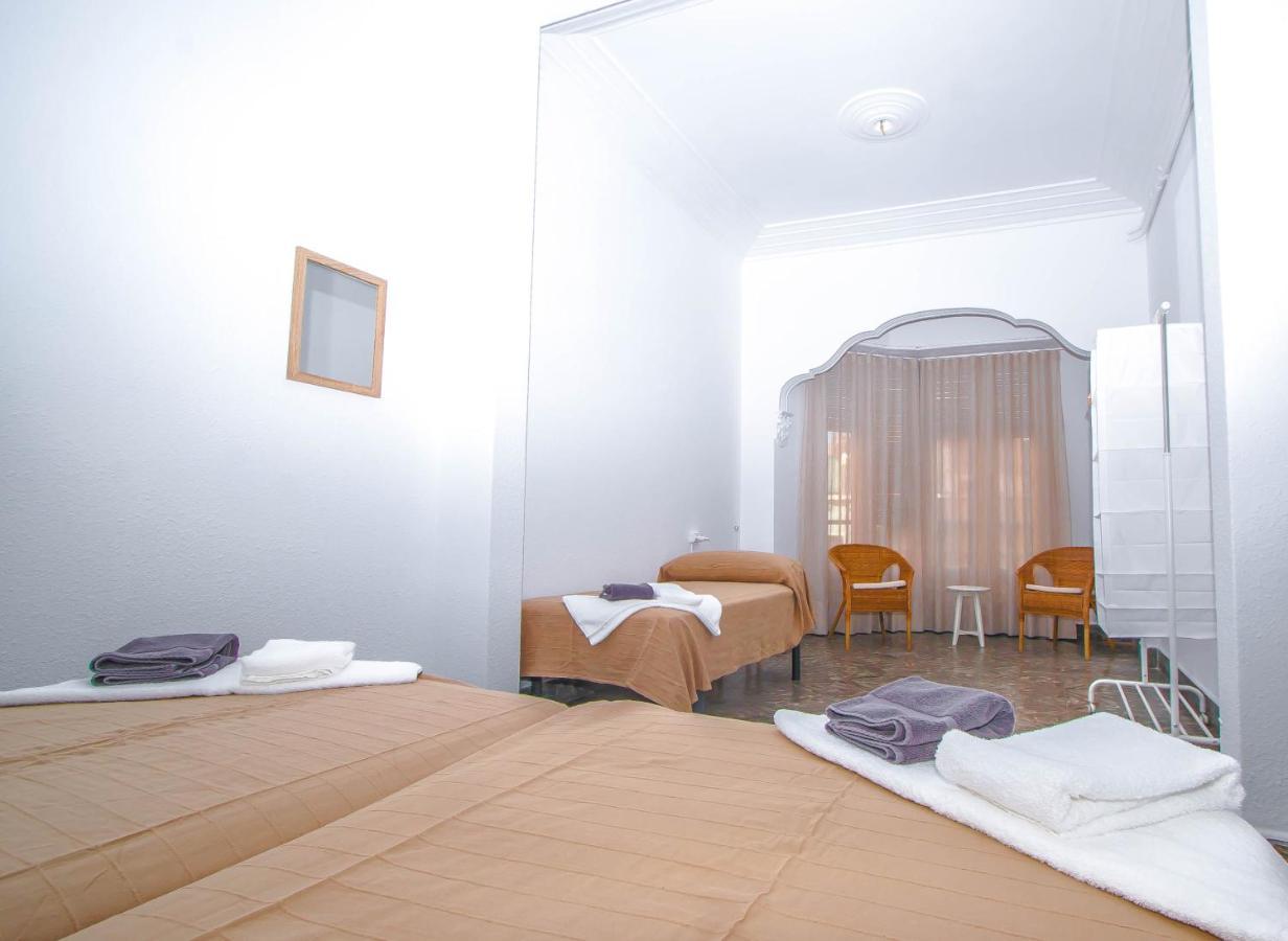 Rotaret Hotel บาเลนเซีย ภายนอก รูปภาพ