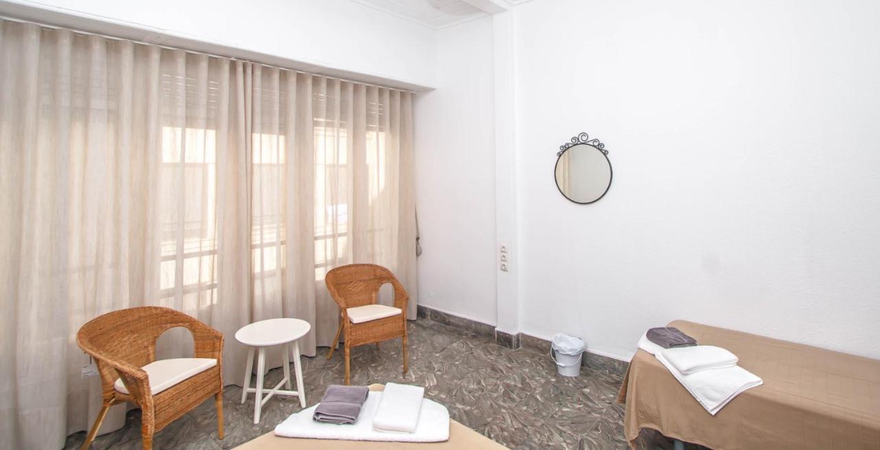 Rotaret Hotel บาเลนเซีย ภายนอก รูปภาพ