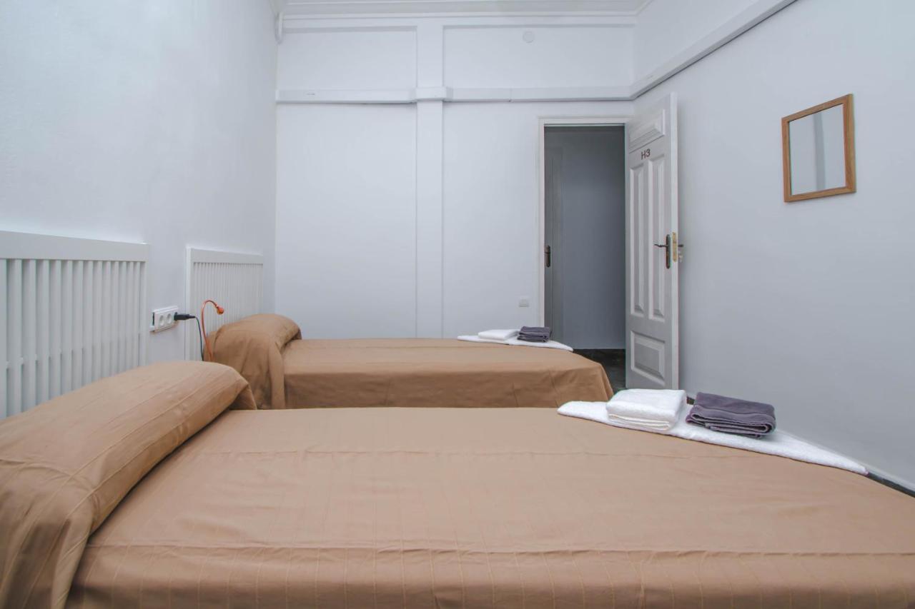 Rotaret Hotel บาเลนเซีย ภายนอก รูปภาพ
